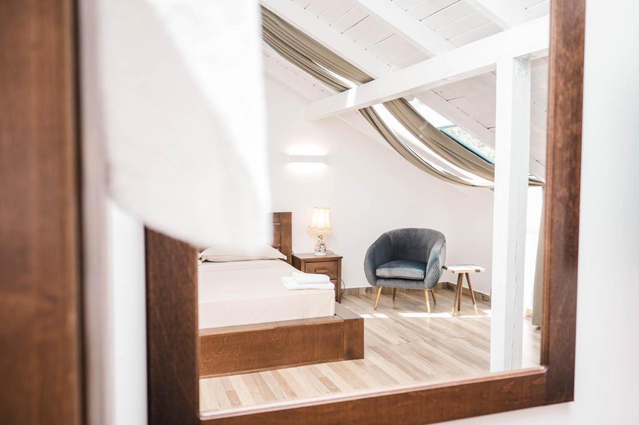 Готель Mashtra - The Olive House Улцинь Екстер'єр фото