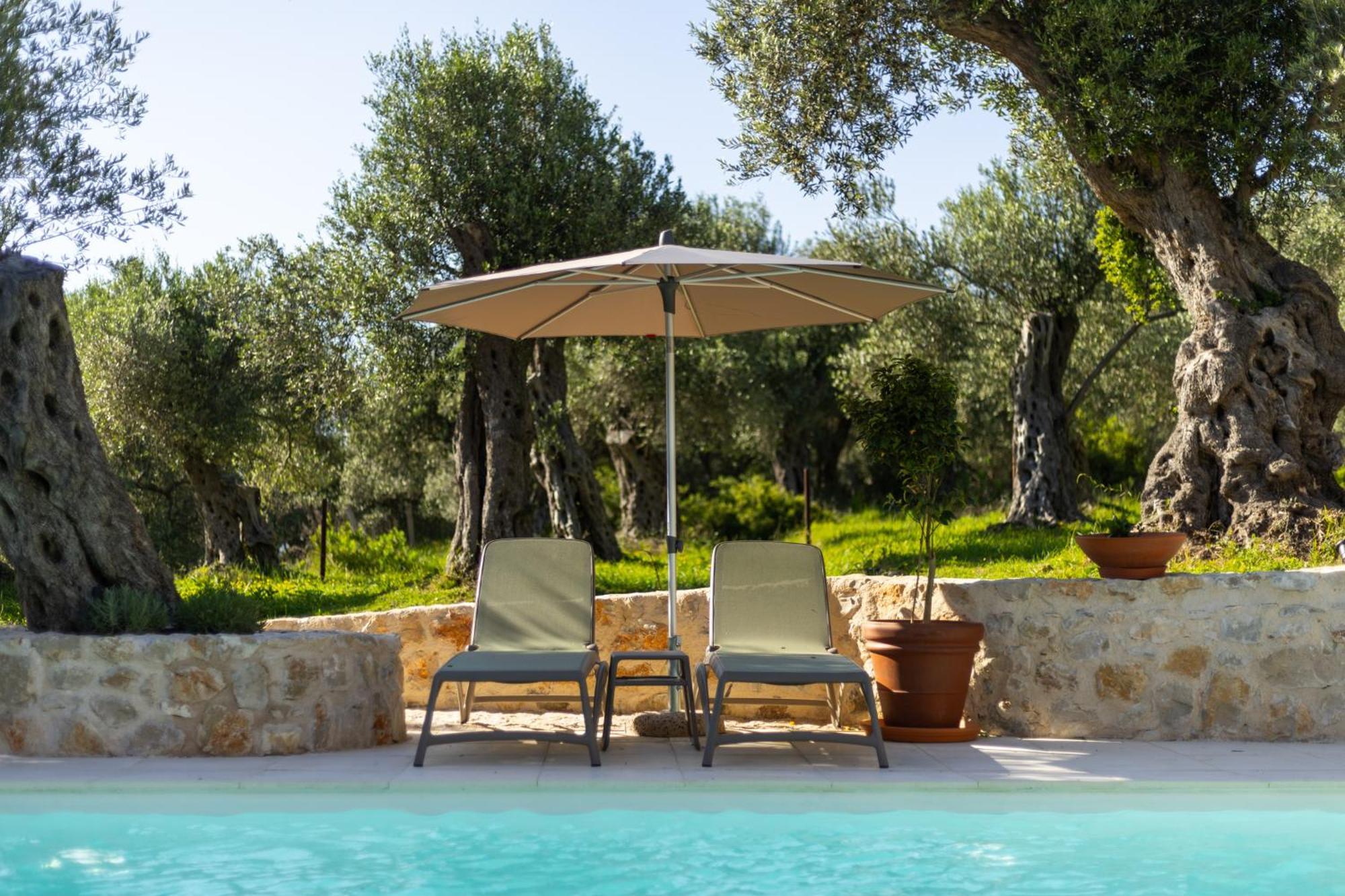 Готель Mashtra - The Olive House Улцинь Екстер'єр фото
